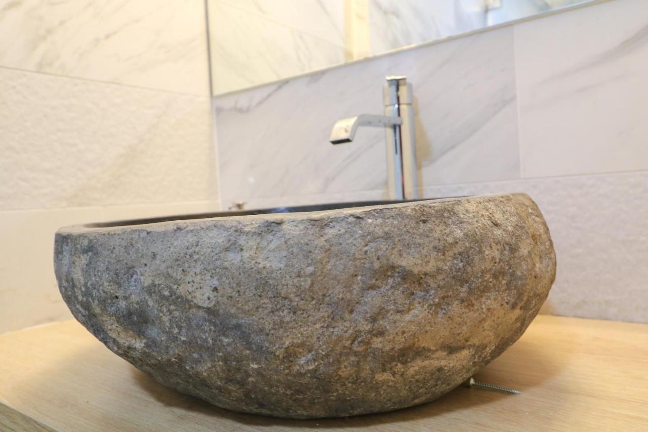 Jolly Suite - 1 Min. From Acropolis Museum, Афины Экстерьер фото